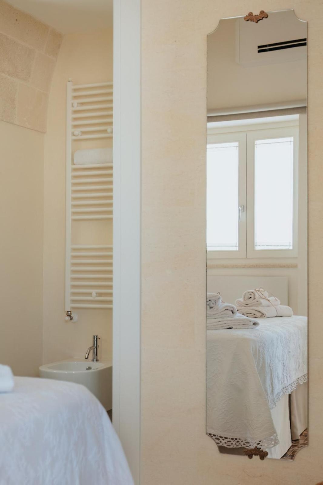 LE MAIOLICHE - Apulian B&B Grottaglie Exterior foto