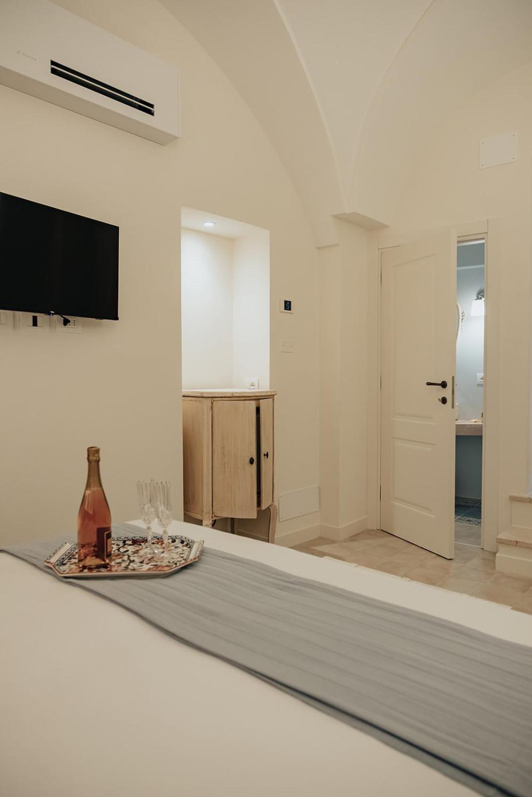 LE MAIOLICHE - Apulian B&B Grottaglie Cameră foto